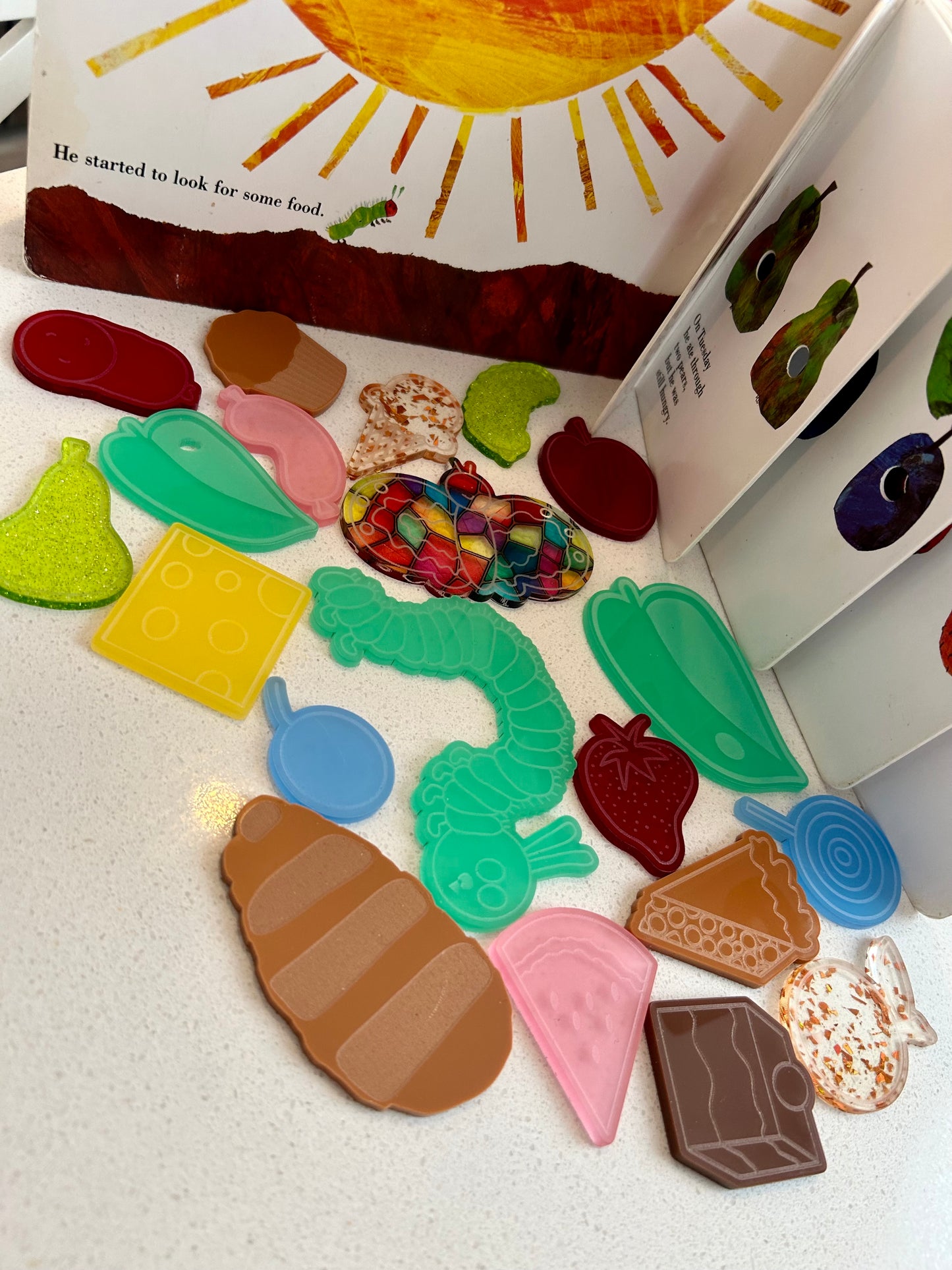 Hungry Caterpillar Acrylic Loose parts set